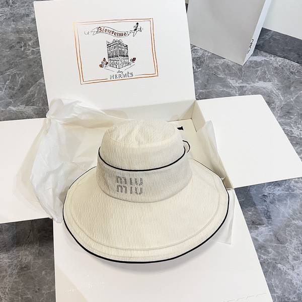 Miu Miu Hat MUH00106